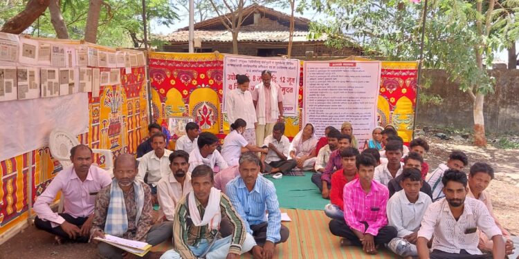 मोलगी परिसराला समस्यांचे मृगजळ, विविध मागणीसाठी नागरिकांचे बेमुदत उपोषण