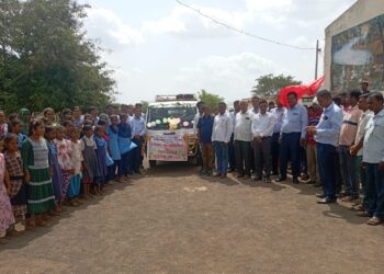 जळखे आश्रमशाळेत प्रवेशोत्सव साजरा