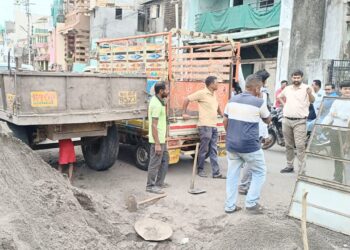 नंदुरबारचे प्रभारी तहसिलदार पुलकित सिंह यांचा पुन्हा कारवाईचा धडाका, अनेकांनी घेतली धास्ती