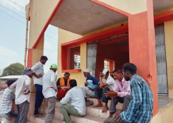 वेळावद येथे प्रधानमंत्री किसान सन्मान योजने अंतर्गत ई केवायसी शिबिर उत्साहात