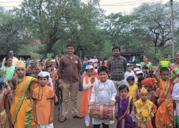 विद्या गौरव येथे आषाढी एकादशी उत्साहात साजरी