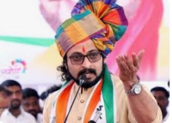 काय सांगता: खा.अमोल कोल्हे यांचे नाव सांगून पोलिसांना फसविणाऱ्या भामट्याविरुद्ध गुन्हा दाखल