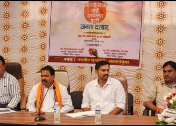 कामचुकार कर्मचाऱ्यांना घरी पाठवणार : आ. आमश्या पाडवी यांचा जनता दरबारात इशारा