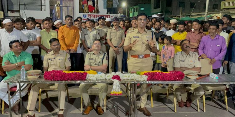 पोलीस अधीक्षक पी.आर.पाटील यांच्या आवाहनाला प्रतिसाद देत आषाढी एकादशीमुळे बकरी ईदला कुर्बानी न देण्याचा निर्णय