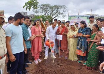 रौप्य महोत्सवी वर्षाच्या वर्धापन दिनी 25 हजार वृक्ष लागवडीचा संकल्प करु या -पालकमंत्री डॉ.विजयकुमार गावित