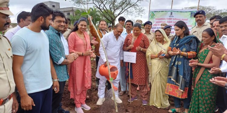रौप्य महोत्सवी वर्षाच्या वर्धापन दिनी 25 हजार वृक्ष लागवडीचा संकल्प करु या -पालकमंत्री डॉ.विजयकुमार गावित
