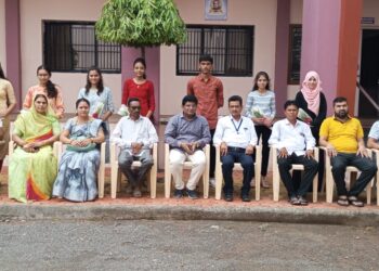 पूज्य साने गुरुजी विद्या प्रसारक मंडळाच्या औषधनिर्माणशास्त्र महाविद्यालयातील विद्यार्थ्यांची  यशाची परंपरा कायम