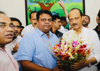 राष्ट्रवादीच्या फुटीचा नंदुरबार जिल्ह्याच्या राजकारणावर  असा परिणाम,   वाचा कोणाचा कोणाला पाठींबा