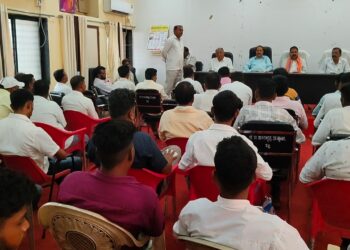 समाजातील समस्या सोडविण्यासाठी सर्व घटकांनी गट तट व पक्ष भेद विसरुन एकत्र या : आमदार आमश्या पाडवी