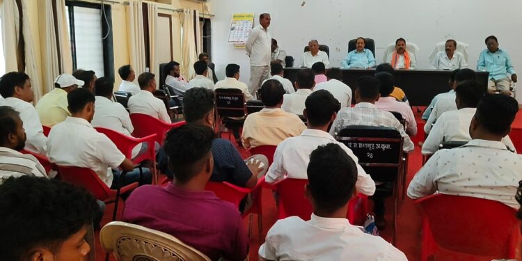 समाजातील समस्या सोडविण्यासाठी सर्व घटकांनी गट तट व पक्ष भेद विसरुन एकत्र या : आमदार आमश्या पाडवी