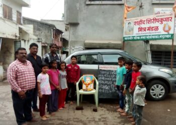 शहिद शिरीषकुमार  मित्र मंडळातर्फे लोकमान्य टिळकांना अभिवादन