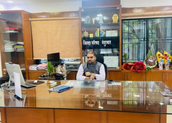 नंदुरबार येथे जि.प. मुख्य कार्यकारी अधिकारी सावन कुमार यांनी पदभार स्वीकारला