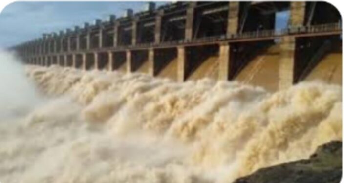 सावधान: हतनुर धरणाच्या पाणी पातळीत वाढ; तापी काठावरच्या गावातील नागरिकांना सतर्कतेसाठी आवाहन