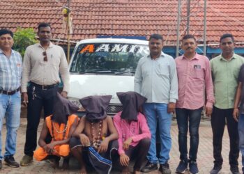 साधू महाराजांचे वेषांतर करुन फसवणूक करणाऱ्या आंतरराज्यीय टोळीला ठोकल्या बेड्या, सव्वा पाच लाखाचा मुद्देमाल हस्तगत