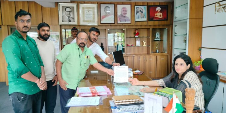 हिंदूद्वेष्टा टिपू सुलतान याचा जयघोष करणाऱ्या गुंडांच्या विरोधात गुन्हे दाखल करा, विविध संघटनांनी मागणी