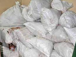 तळोदा येथे चाळीस हजाराचा गुटखा जप्त