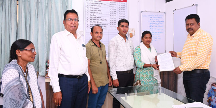 आरोग्य कर्मचारी महासंघाचे आंदोलन स्थगित