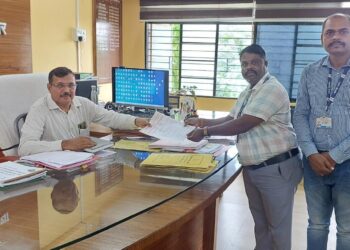 प्राथमिक शिक्षकांच्या प्रलंबित मागण्यासाठी  ७  ऑगस्टला तूरवाद्य आंदोलन