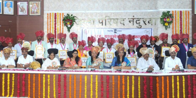 पेसा’ क्षेत्रात उत्कृष्ट काम करणाऱ्या ग्रामसेवकांना आदिवासी विकास विभाग पुरस्कार देणार : आदिवासी विकास मंत्री डॉ. विजयकुमार गावित