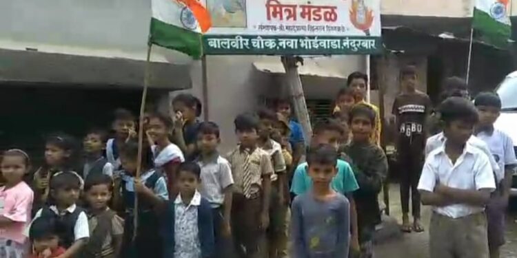 शहीद शिरीषकुमार मंडळातर्फे विद्यार्थ्यांतर्फे जनजागृती रॅली