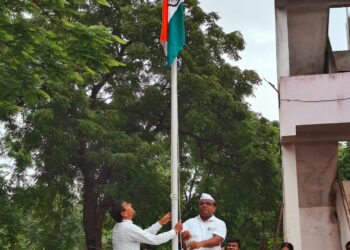 क.पु. पाटील विद्यालयात अमृत महोत्सवा निमित्त विविध कार्यक्रम