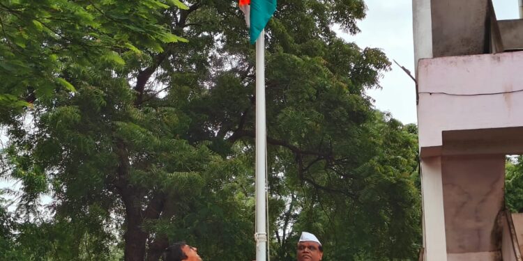 क.पु. पाटील विद्यालयात अमृत महोत्सवा निमित्त विविध कार्यक्रम