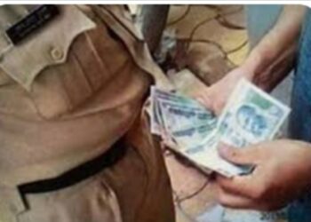 नंदूरबार प.स.मध्ये सात हजाराची लाच स्वीकारताना दोघा कनिष्ठ सहाय्यकांना रंगेहाथ अटक