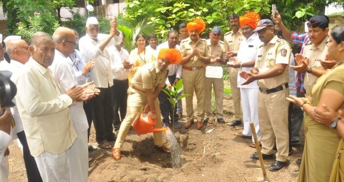 विशेष पोलीस महानिरीक्षक यांचे उपस्थितीत एक लाख वृक्ष लागवडीचा संकल्प होणार पूर्ण
