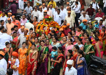 संत सेना महाराजांच्या पुण्यतिथीनिमित्त नाभिक समाजातर्फे गुणवंतांचा गौरव