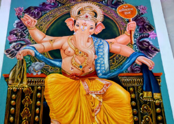 माळीवाडाच्या राजा गणपती मूर्तीची गणपती मंदिरात साकारली रांगोळी