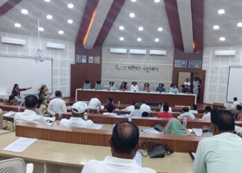 सर्वसाधारण सभेत जि. प.सदस्य आक्रमक, कार्यकारी अभियंत्याला पाठविले सक्तीच्या रजेवर