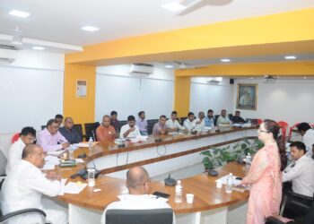 नंदुरबारला साकारणार आंतरराष्ट्रीय दर्जाची आदिवासी क्रीडा प्रबोधिनी : डॉ. विजयकुमार गावित