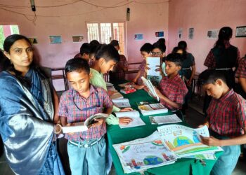 भालेर येथील क.पु.पाटील माध्यमिक विद्यालयात हिंदी दिवस साजरा