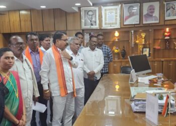 धनगर समाजाला अनुसुचित जमाती प्रवर्गात समाविष्ट करू नये, आ.आमश्या पाडवी यांची जिल्हाधिकाऱ्यांकडे मागणी