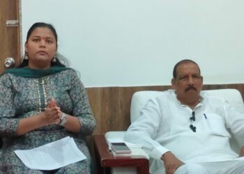 सारंगखेडा येथे नवीन पूल होणार : पालकमंत्री डॉ. विजयकुमार गावित