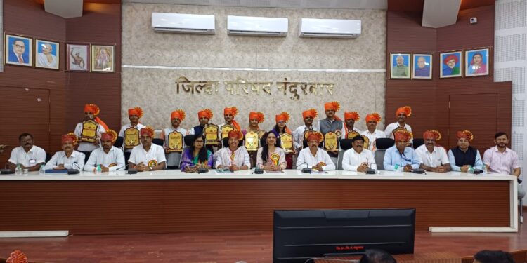 राज्यातील आदिवासी भागात शाळांचे शंभर टक्के डिजिटायझेशन करणार : डॉ. विजयकुमार गावित