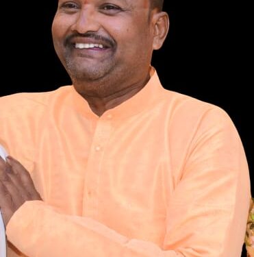 दुष्काळ परिस्थितीमुळे सैताने येथील शेतकऱ्याने मृत्यूला कवटाळले