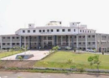 दुधाची बोअरींग आहे की काय ? जिल्हा परिषदेच्या बैठकीत विषय गाजला