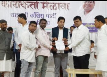 तरुणांच्या हाताला काम देण्यासाठी राष्ट्रवादीतर्फे रोजगार मेळावे : सुरज चव्हाण