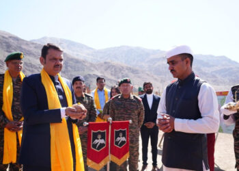 लेहमध्ये त्रिशुळ युद्ध संग्रहालयाचे उपमुख्यमंत्री देवेंद्र फडणवीस यांच्या हस्ते भूमिपूजन