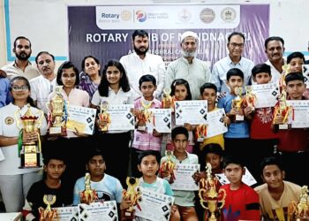 जिल्हास्तरीय बुद्धीबळ स्पर्धेत मिशन हायस्कुलला प्रथम पारितोषीक