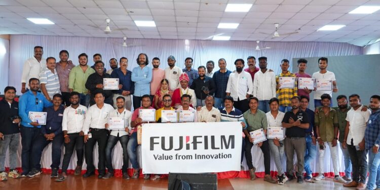 नंदुरबार जिल्हा फोटोग्राफर असोसिएशनच्या  एकदिवसीय कार्यशाळेस उत्स्फूर्त प्रतिसाद