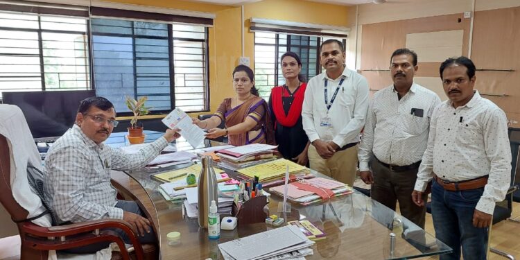 सीएमपी प्रणालीने वेतन अदा प्रहार शिक्षक संघटनेच्या पाठपुराव्याला यश