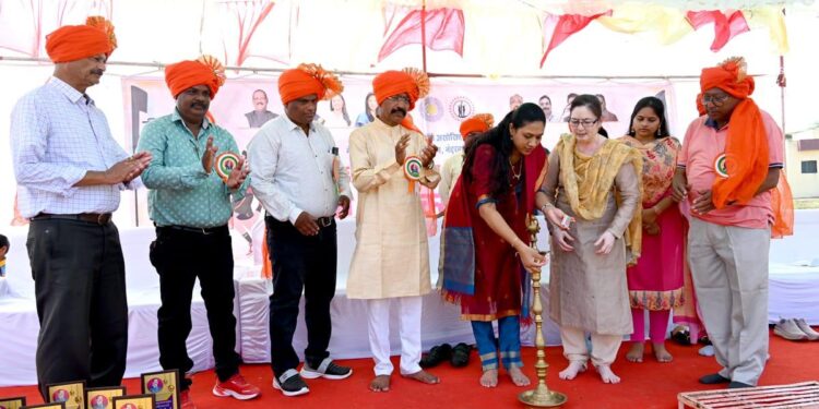 नंदुरबारात १६ व्या राज्य अजिंक्यपद स्पर्धेचा जि. प.अध्यक्षा डॉ. सुप्रिया गावित यांच्या हस्ते थाटात शुभारंभ; 500 खेळाडूंचा सहभाग