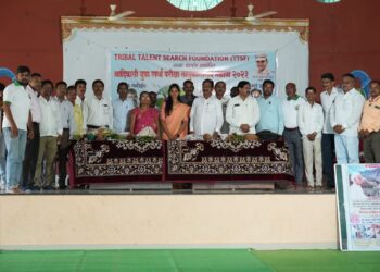 धडगांव येथे टीटीएसएफतर्फे तालुकास्तरीय मार्गदर्शन मेळावा