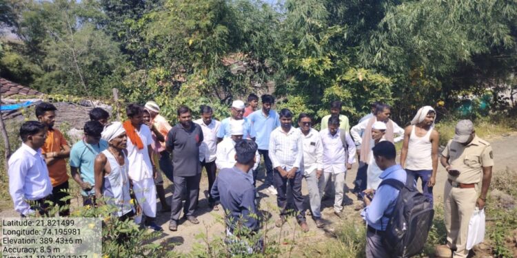 जिल्ह्यातील पहिली सामूहिक वन हक्क व्यवस्थापन व संवर्धन आराखड्यासाठी शिवारफेरीचे आयोजन