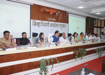 कालबद्ध नियोजनातून प्रकल्पांची अंमलबजावणी करावी : पालकमंत्री अनिल पाटील