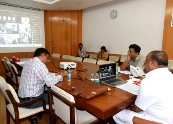 ‘मेरी माटी मेरा देश’ अभियानात सहभागी होणार आश्रमशाळेतील विद्यार्थी : आदिवासी विकास मंत्री डॉ. विजयकुमार गावित