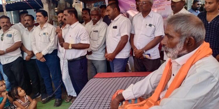 मराठा समाजाला आरक्षणसाठी उमर्दे जिल्ह्यातील आंदोलकांचे ठरत आहे केंद्रबिंदू, आंदोलनाला मोठा पाठिंबा