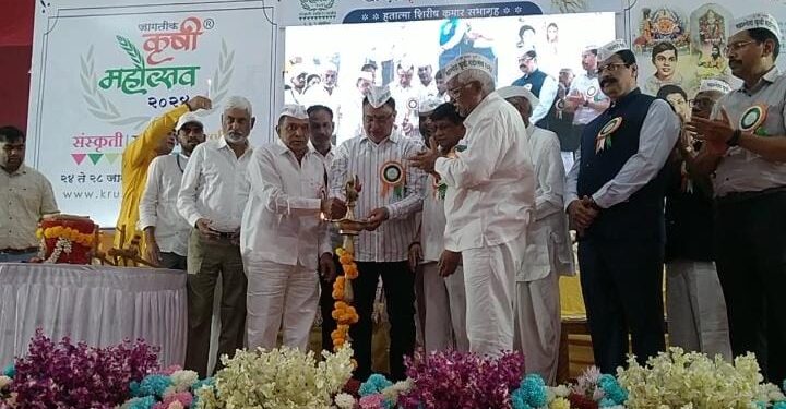 खानदेश स्तरीय विभागीय कृषी मेळाव्याचे दिमाखात उद्घाटन, कृषी दिंडीने वेधले सर्वांचे लक्ष